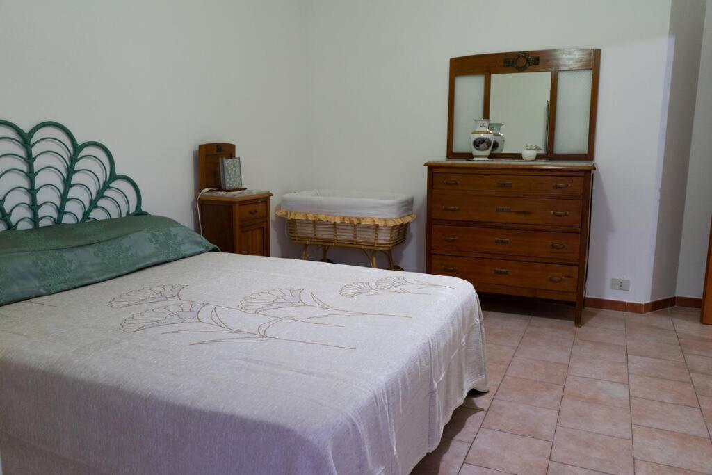 Comodo Appartamento A Crotone Eksteriør billede