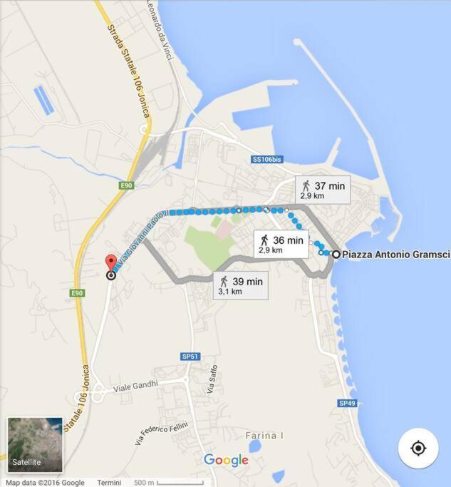 Comodo Appartamento A Crotone Eksteriør billede